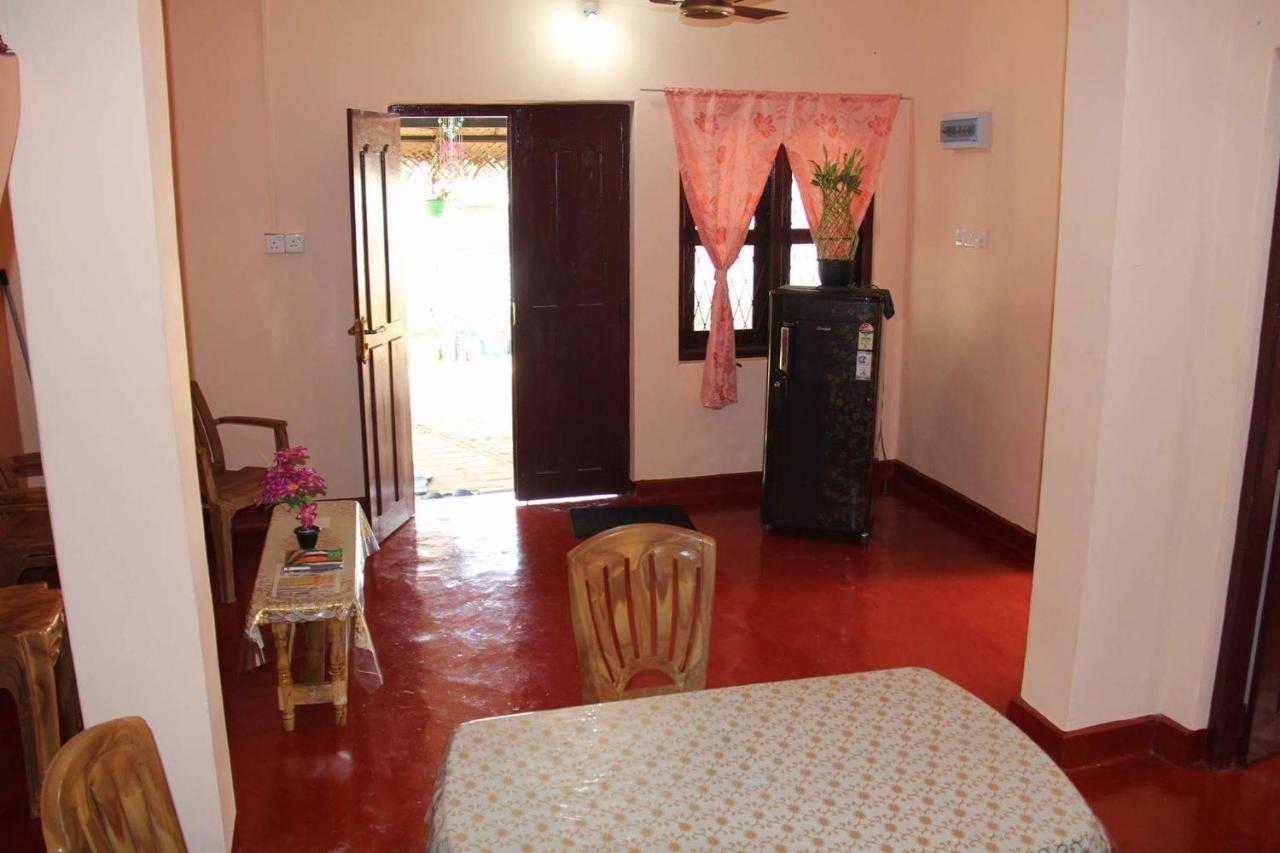 Batti Relax Point Villa & Rooms Batticaloa Exterior photo